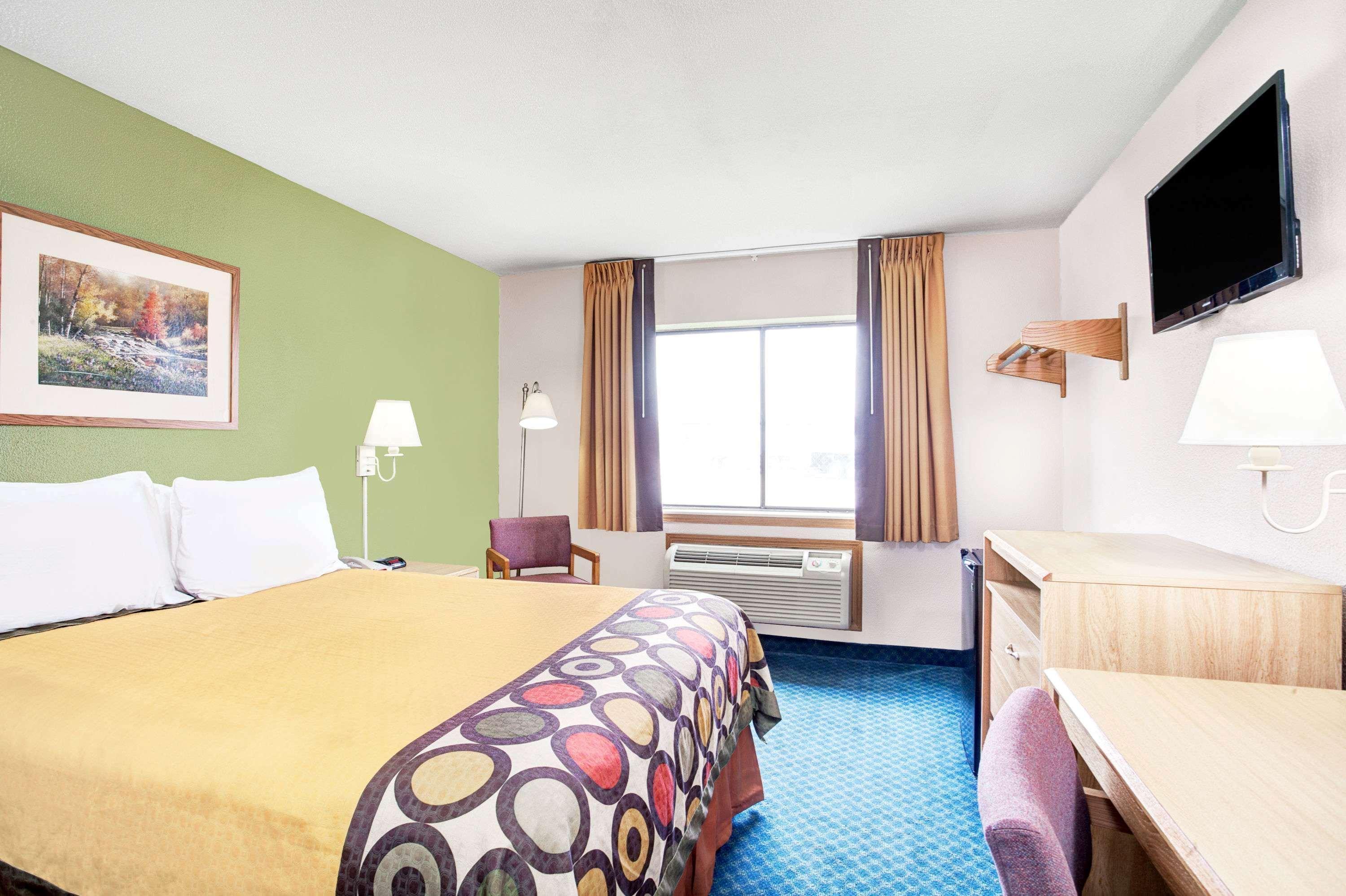 ซูเปอร์ 8 บาย วินด์แฮม เวสต์ เมมฟิส Hotel เวสต์เมมฟิส ภายนอก รูปภาพ