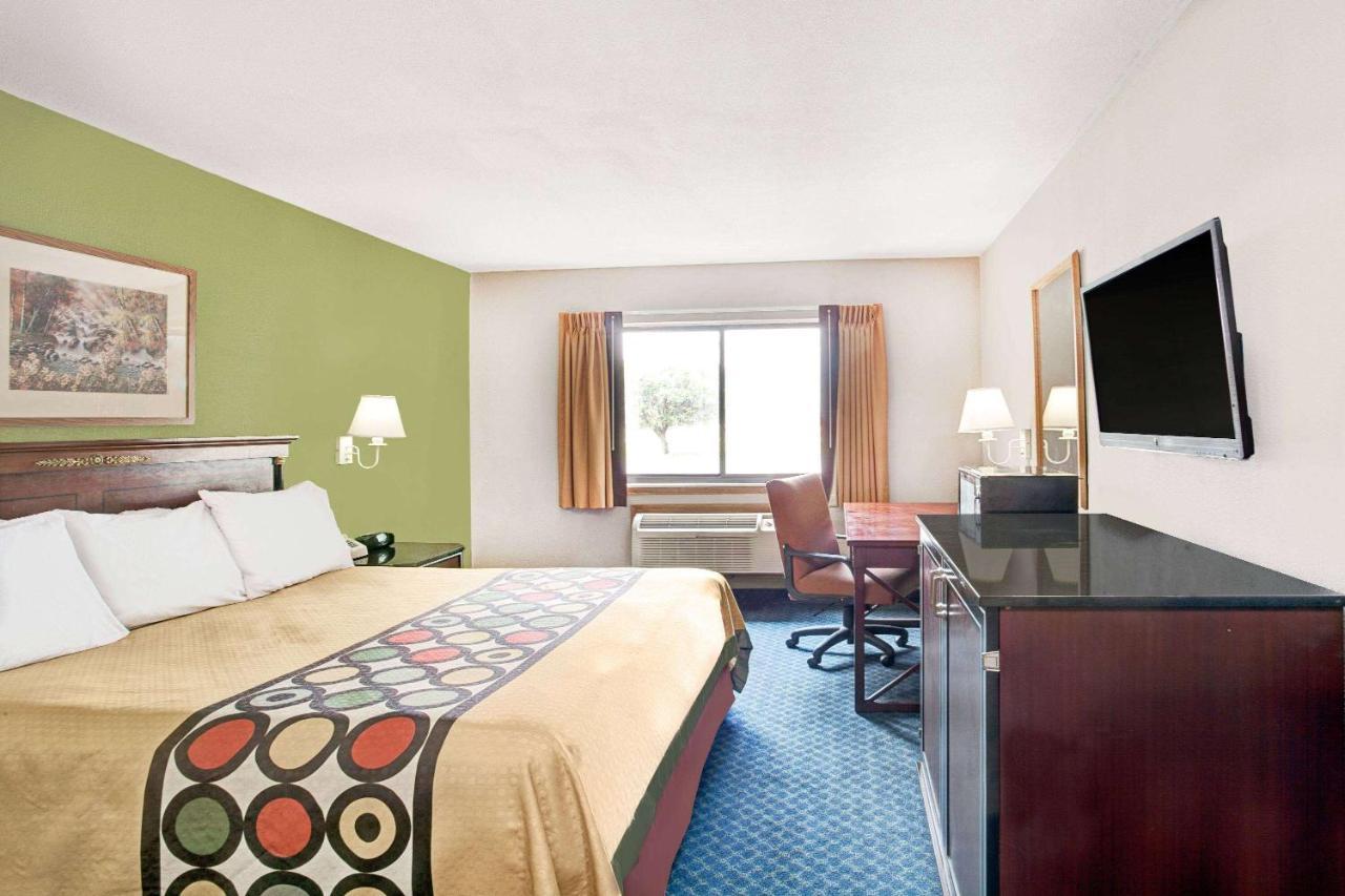 ซูเปอร์ 8 บาย วินด์แฮม เวสต์ เมมฟิส Hotel เวสต์เมมฟิส ภายนอก รูปภาพ